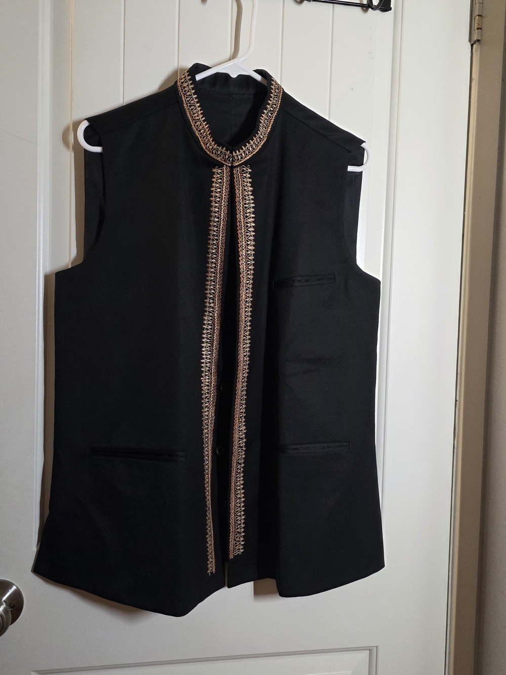 Embroidered Sleeveless Black Vest with Gold-Trim Stand Collar